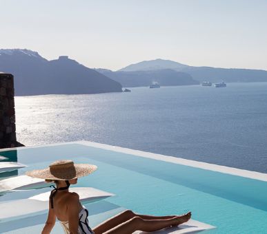 Photo Canaves Oia (Греция, о. Санторини) 2
