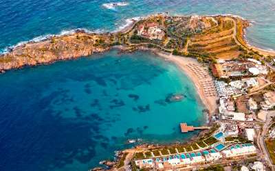 Открытие Fouquet's Mykonos: французская роскошь встречает Эгейское море