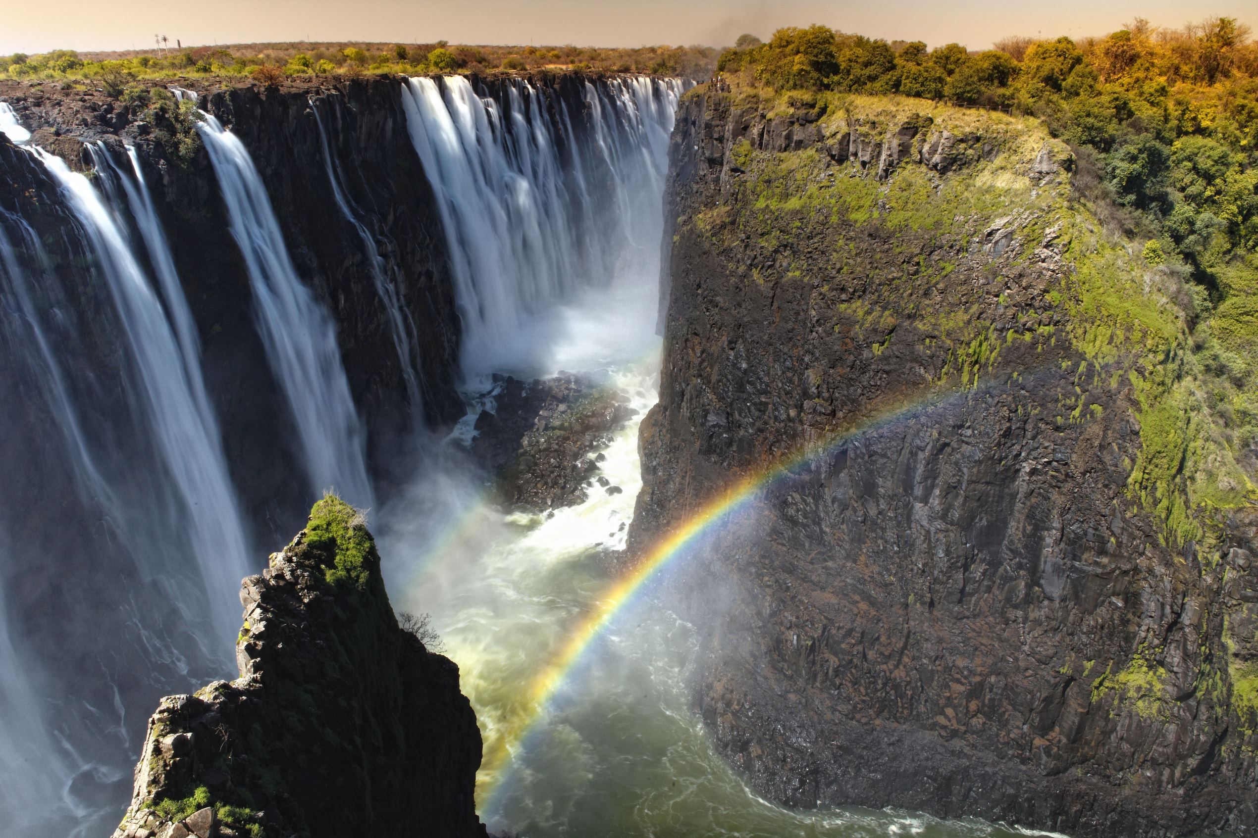 Водопад Виктория (Зимбабве-Замбия, Африка)