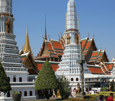 Noisy, diverse Bangkok and a serene holiday on the beaches of Samui Noisy, diverse Bangkok and a serene holiday on the beaches of Samui