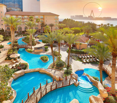 Дубай и Рас-эль-Хайма. 
2 лучших отеля сети Ritz в одном предложении.