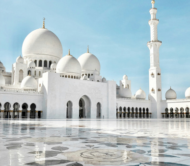 Arabian Tale: UAE and Oman (Two Countries in One Trip) Arabian Tale: UAE and Oman (Two Countries in One Trip)