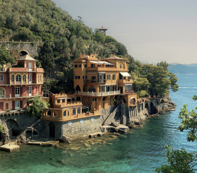 ITALIAN RIVIERA on the yacht Amangati