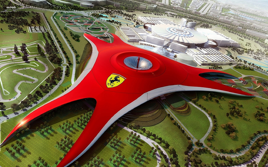 Парк Ferrari World в Абу-Даби проведет бесплатную экскурсию для гостей в период Рамадана