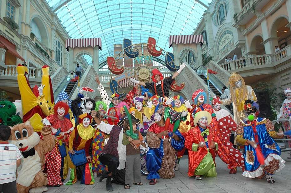 Летний фестиваль сюрпризов в Арабских Эмиратах